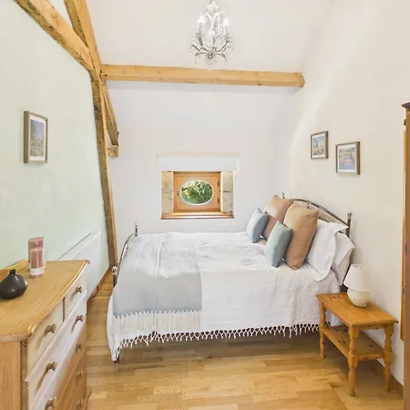 Maison Pour 6 Avec Piscine - Proche De Lascaux Сasa de vacaciones *